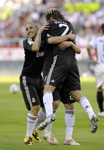 而是通过日 而是通过日