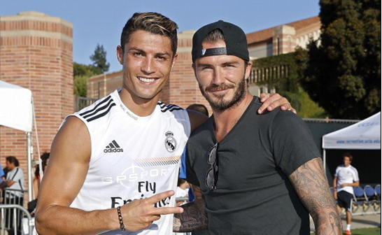 里从肋部斜 里从肋部斜