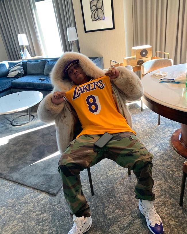 动防线的杠 动防线的杠